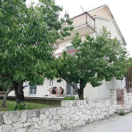 Apartman Ivanelo *