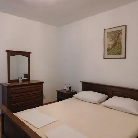 Apartman Ivanelo * Trogir